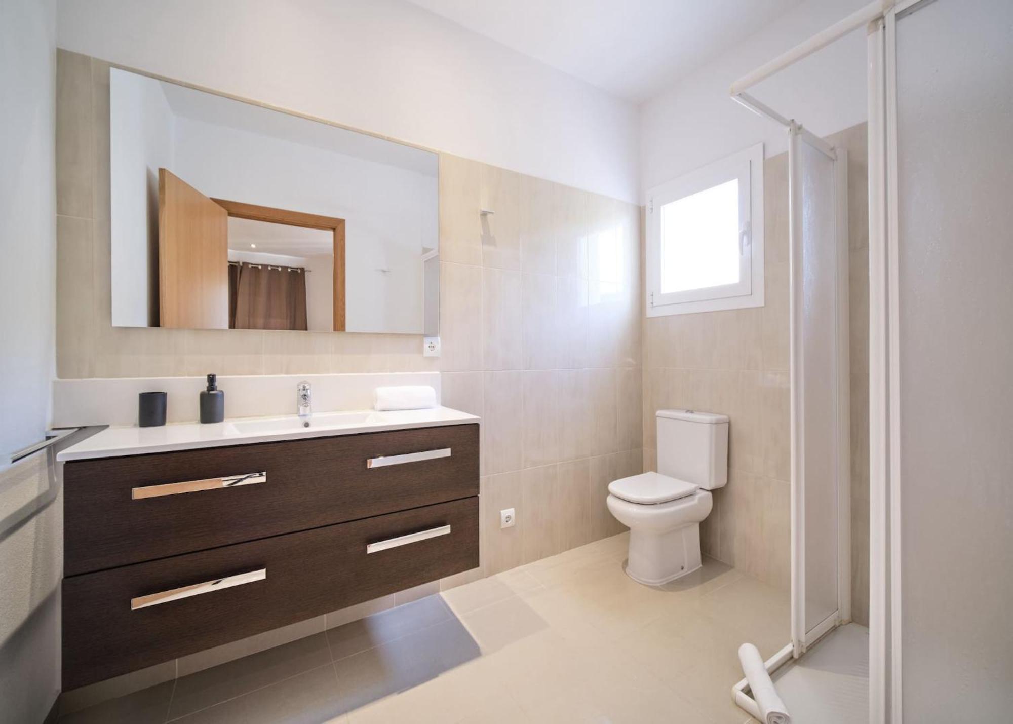 Villa Romeo 2Km From Ibiza Town And 1Km From Talamanca Beach Santa Eularia des Riu Eksteriør billede