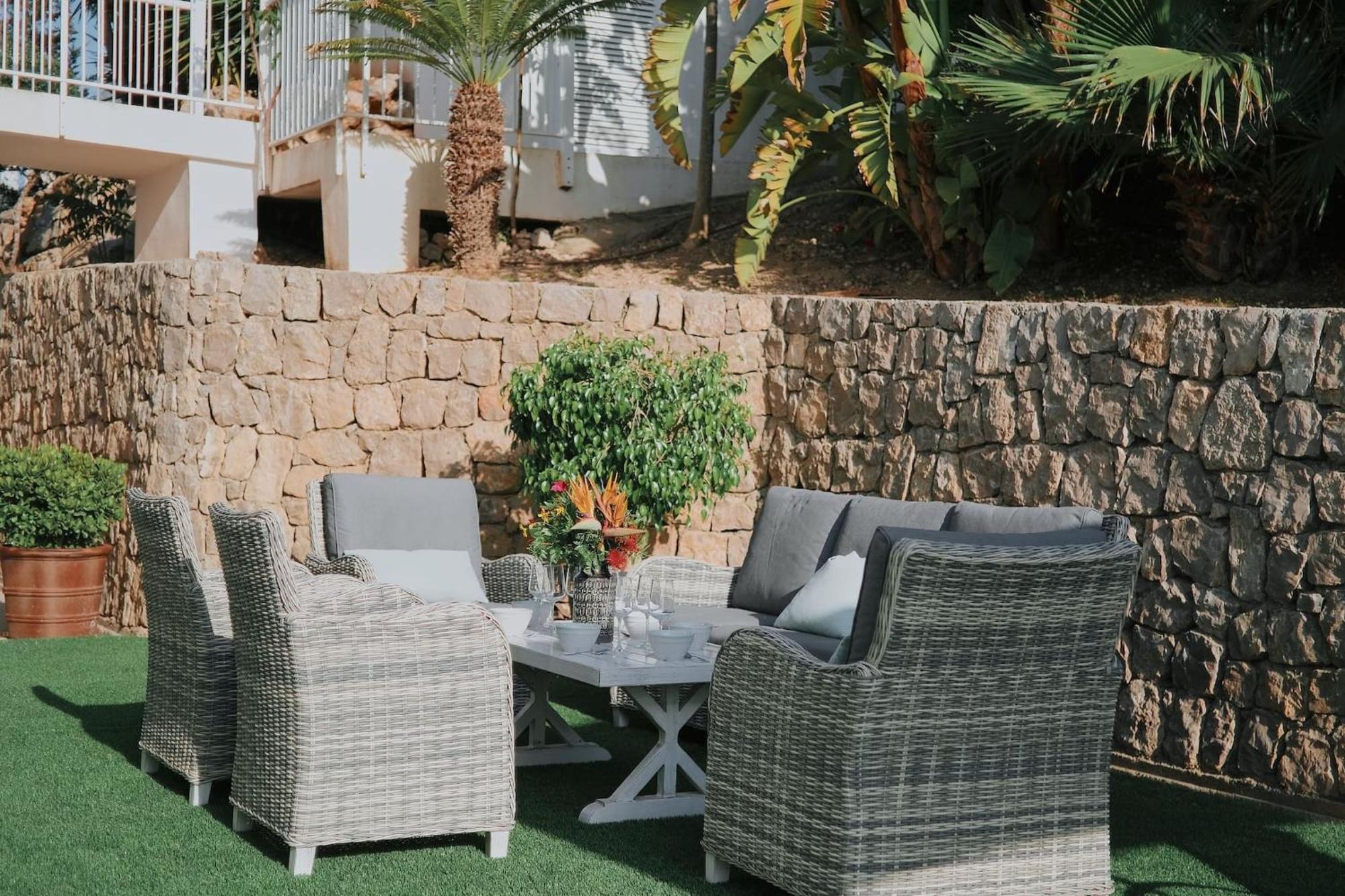 Villa Romeo 2Km From Ibiza Town And 1Km From Talamanca Beach Santa Eularia des Riu Eksteriør billede